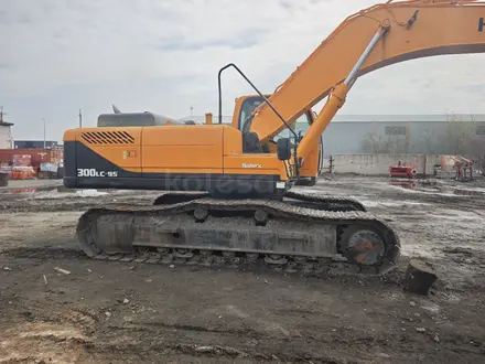 Hyundai  R300LC 2018 года за 33 000 000 тг. в Астана – фото 24
