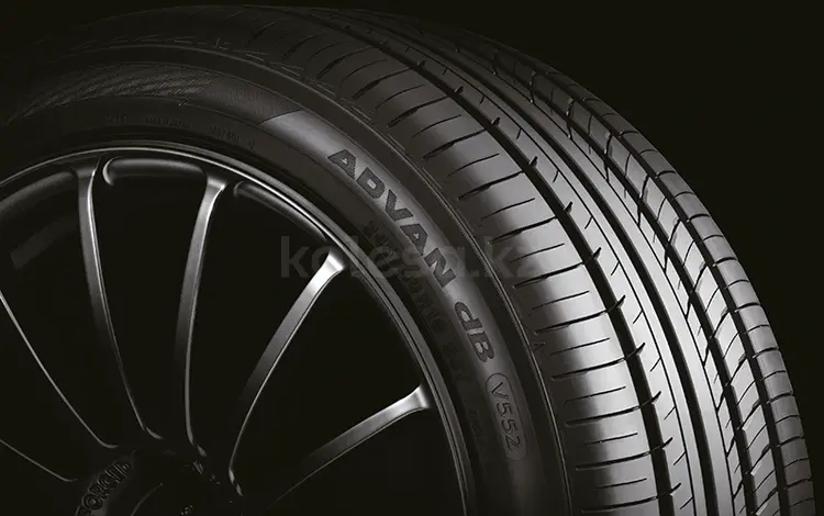Yokohama ADVAN V552 245/45R17 за 47 990 тг. в Алматы