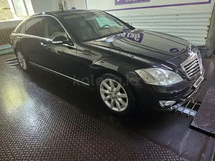 Mercedes-Benz S 350 2005 года за 11 000 000 тг. в Атырау