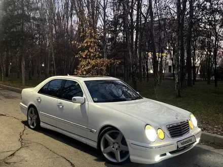 Mercedes-Benz E 55 AMG 2001 года за 9 500 000 тг. в Алматы – фото 5