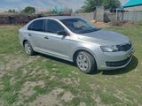 Skoda Rapid 2016 года за 5 400 000 тг. в Уральск – фото 2