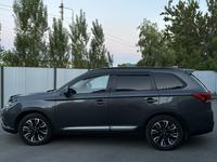 Mitsubishi Outlander 2022 годаfor12 200 000 тг. в Астана