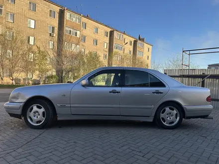 Mercedes-Benz E 280 1997 года за 2 800 000 тг. в Караганда – фото 14
