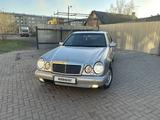 Mercedes-Benz E 280 1997 годаүшін2 800 000 тг. в Караганда