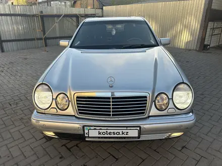 Mercedes-Benz E 280 1997 года за 2 800 000 тг. в Караганда – фото 7