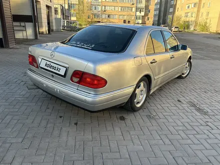Mercedes-Benz E 280 1997 года за 2 800 000 тг. в Караганда – фото 9