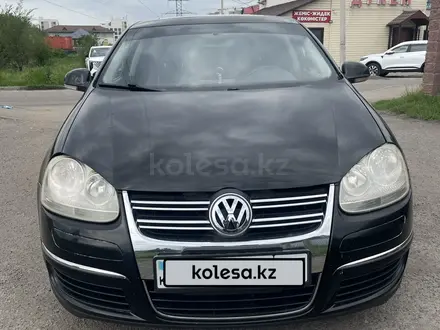 Volkswagen Jetta 2005 года за 2 600 000 тг. в Алматы