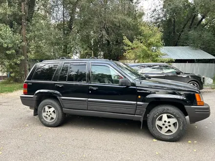 Jeep Grand Cherokee 1995 года за 4 500 000 тг. в Алматы – фото 3