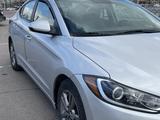 Hyundai Elantra 2018 года за 8 200 000 тг. в Караганда – фото 5