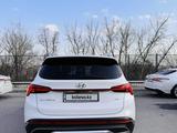 Hyundai Santa Fe 2022 годаүшін26 500 000 тг. в Шымкент – фото 3