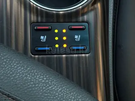 Toyota Camry 2019 года за 14 200 000 тг. в Шымкент – фото 12