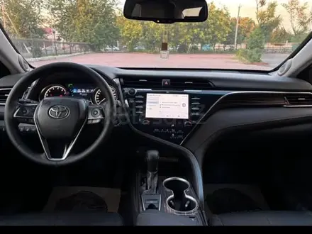 Toyota Camry 2019 года за 14 200 000 тг. в Шымкент – фото 8