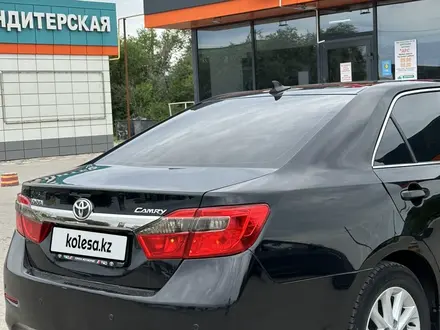 Toyota Camry 2012 года за 9 200 000 тг. в Актобе – фото 3