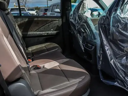Lexus TX 2026 года за 44 700 000 тг. в Семей – фото 16
