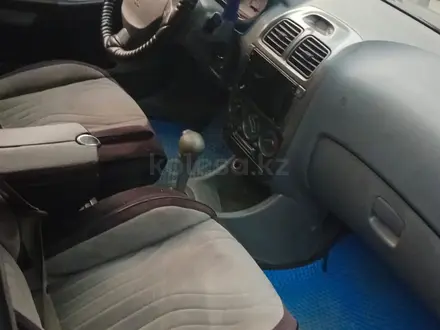 Hyundai Accent 2006 года за 1 500 000 тг. в Актобе – фото 7