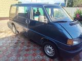 Volkswagen Caravelle 1991 года за 2 100 000 тг. в Алматы