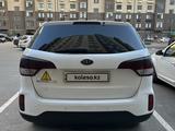 Kia Sorento 2013 годаfor7 400 000 тг. в Атырау – фото 5