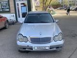 Mercedes-Benz C 240 2000 года за 3 500 000 тг. в Астана – фото 2