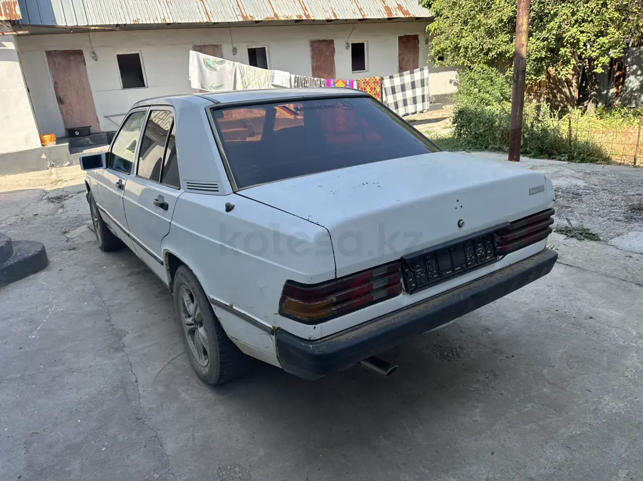 Mercedes-Benz 190, 1984
