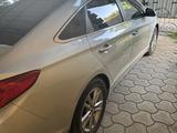 Hyundai Sonata 2014 года за 4 100 000 тг. в Уральск – фото 5