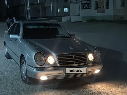 Mercedes-Benz E 280 1996 года за 3 200 000 тг. в Кызылорда – фото 2