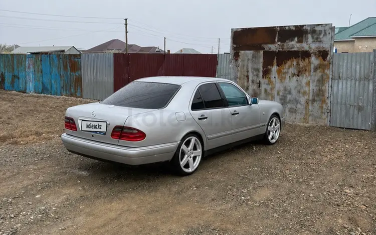 Mercedes-Benz E 280 1996 года за 3 200 000 тг. в Кызылорда