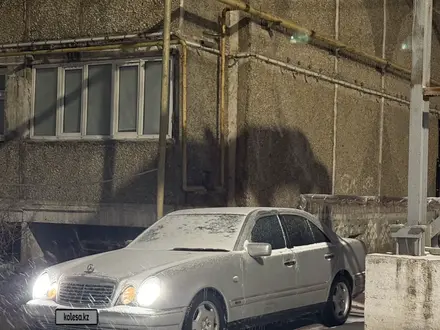 Mercedes-Benz E 280 1996 года за 3 200 000 тг. в Кызылорда – фото 5