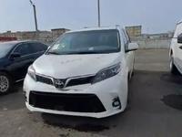 Toyota Sienna 2016 года за 14 200 000 тг. в Уральск