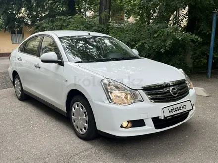 Nissan Almera 2014 года за 5 200 000 тг. в Алматы – фото 2