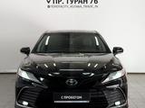 Toyota Camry 2021 года за 17 600 000 тг. в Астана – фото 4