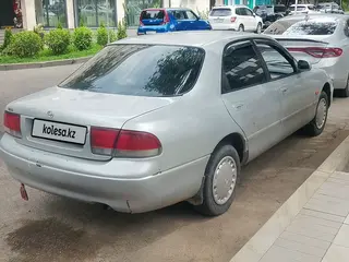 Mazda Cronos