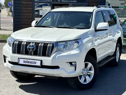 Toyota Land Cruiser Prado 2023 года за 28 400 000 тг. в Караганда