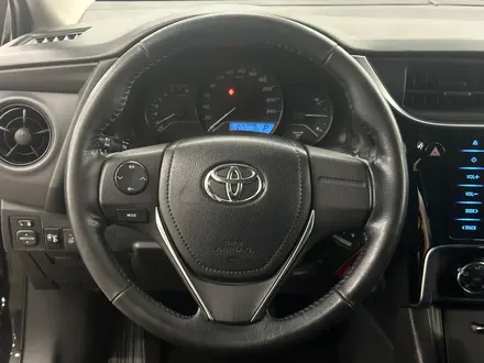 Toyota Corolla 2018 года за 8 840 000 тг. в Алматы – фото 16