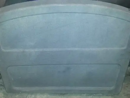 Задняя полка на Мазду 626 Кронос. за 25 000 тг. в Усть-Каменогорск
