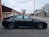 Toyota Camry 2018 года за 11 200 000 тг. в Экибастуз