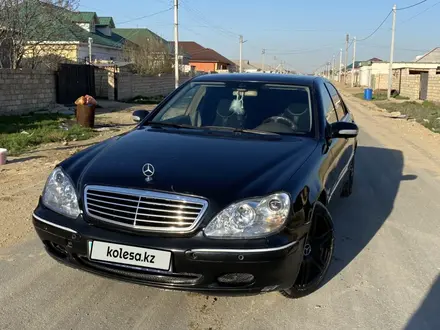 Mercedes-Benz S 320 2001 года за 4 800 000 тг. в Актау – фото 4