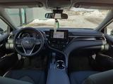 Toyota Camry 2021 года за 14 000 000 тг. в Костанай – фото 5
