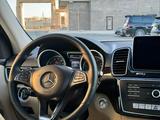 Mercedes-Benz GLE 300 2015 года за 15 000 000 тг. в Атырау – фото 4