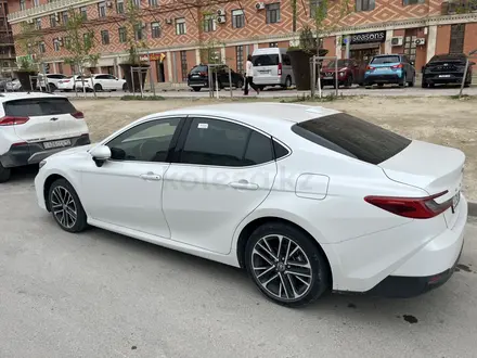 Toyota Camry 2025 года за 24 000 000 тг. в Актау – фото 2
