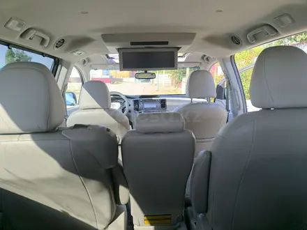 Toyota Sienna 2011 года за 7 800 000 тг. в Атырау – фото 8