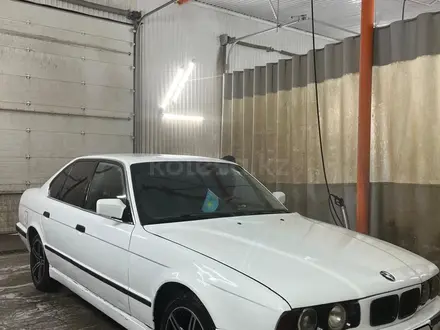 BMW 520 1990 года за 1 500 000 тг. в Актобе – фото 3