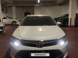 Toyota Camry 2017 года за 13 500 000 тг. в Астана – фото 5