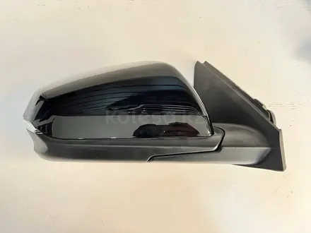 Зеркало заднего вида правый на Chevrolet Equinox 17-22г за 1 000 тг. в Алматы