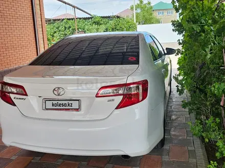 Toyota Camry 2014 года за 5 800 000 тг. в Атырау – фото 6