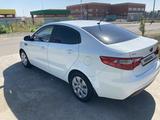 Kia Rio 2014 года за 6 000 000 тг. в Атырау – фото 2