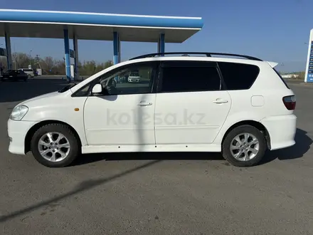 Toyota Ipsum 2004 годаүшін4 600 000 тг. в Уральск – фото 3