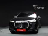 BMW 740 XDrive 3.0 2023 года за 49 500 000 тг. в Астана – фото 2