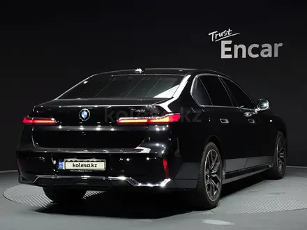 BMW 740 XDrive 3.0 2023 года за 49 500 000 тг. в Астана – фото 6