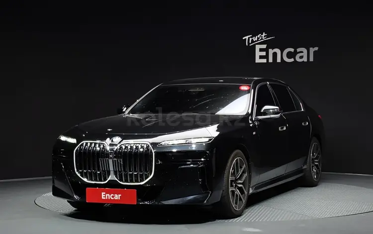 BMW 740 XDrive 3.0 2023 года за 49 500 000 тг. в Астана