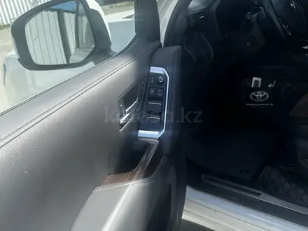 Toyota Land Cruiser 2022 года за 47 600 000 тг. в Костанай – фото 2